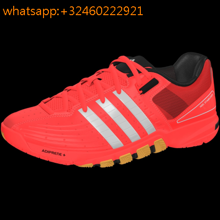 chaussure badminton adidas